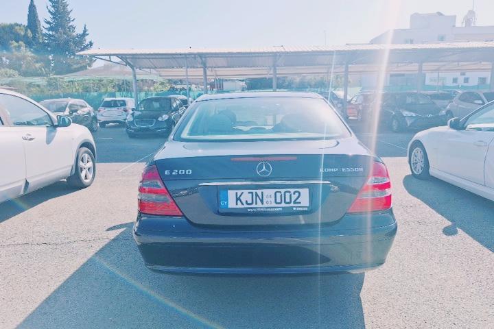 E200