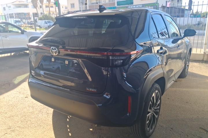 Yaris cross
