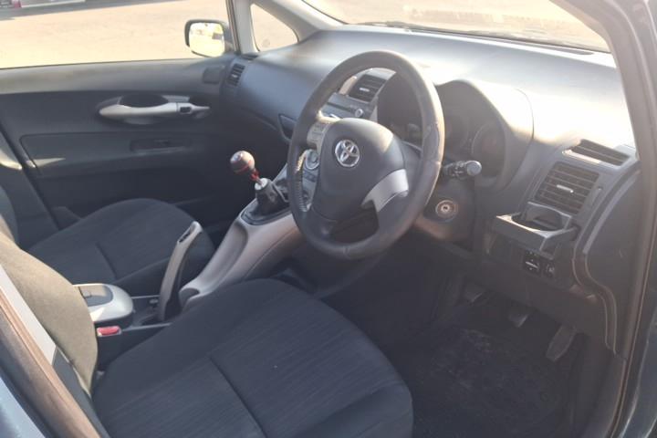 Auris